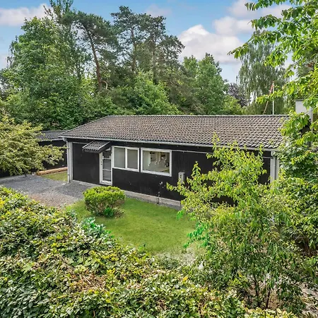 Gorgeous In Jaegerspris With Wifi Hornsved